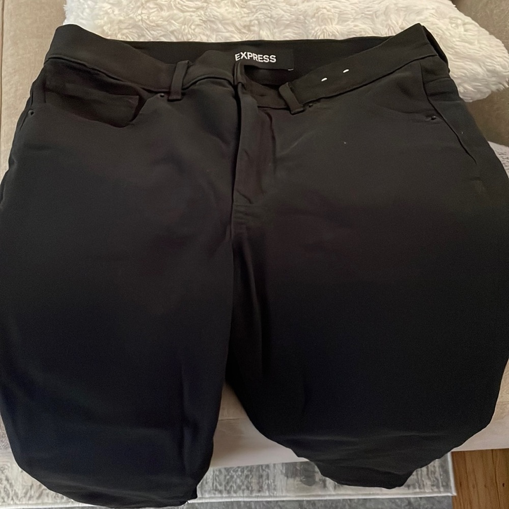 Express‎ plain black jean legging
